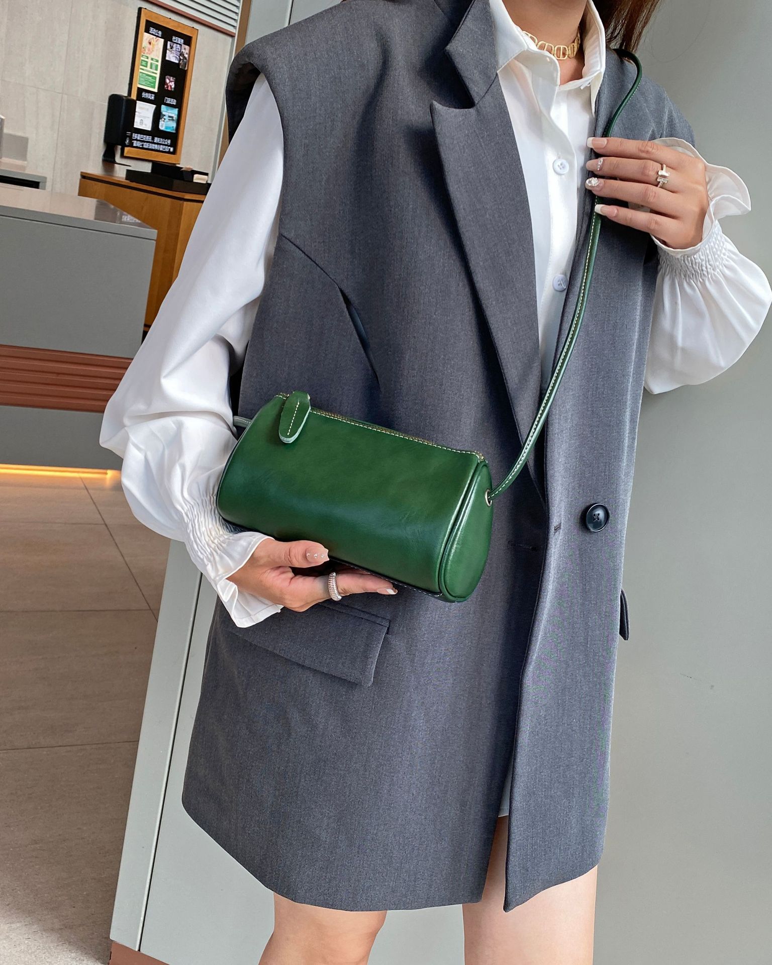 Modna i uniwersalna damska torebka typu crossbody, wykonana z garbowanej roślinnie skóry bydlęcej, nowa, modna, letnia, swobodna, na ramię, z wierzchnią warstwą_voghion.com