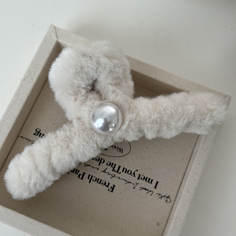 Herbst und Winter Plüsch Haarnadel Kopfschmuck weibliche Perle Haarspange Hinterkopf Haarspange große Haifisch-Clip Subnetz rot Hochsteckfrisur Haar Haarnadel_voghion.com