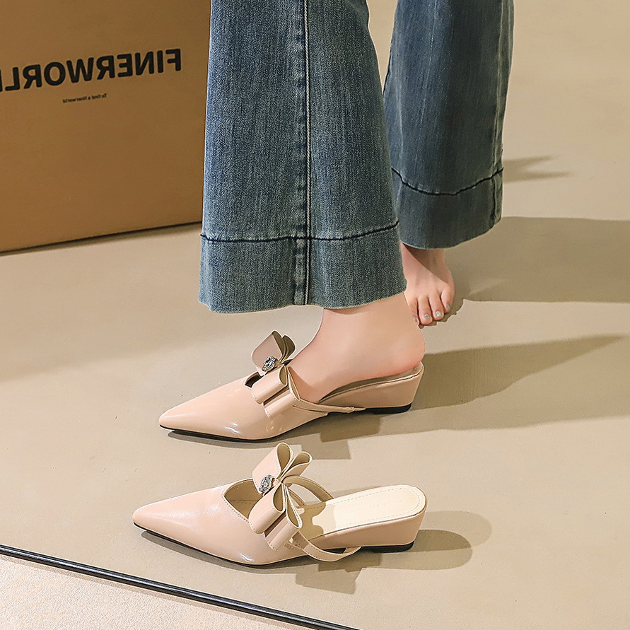 599-33 slippers