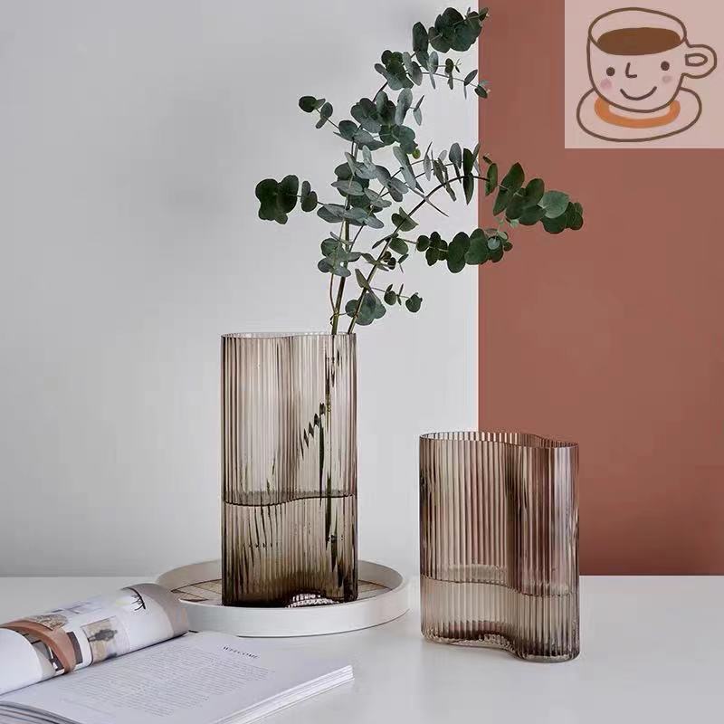 European-style creative footprint glass vase, transparent living room hydroponic flower pot, Insta-style decorative accent, wholesale