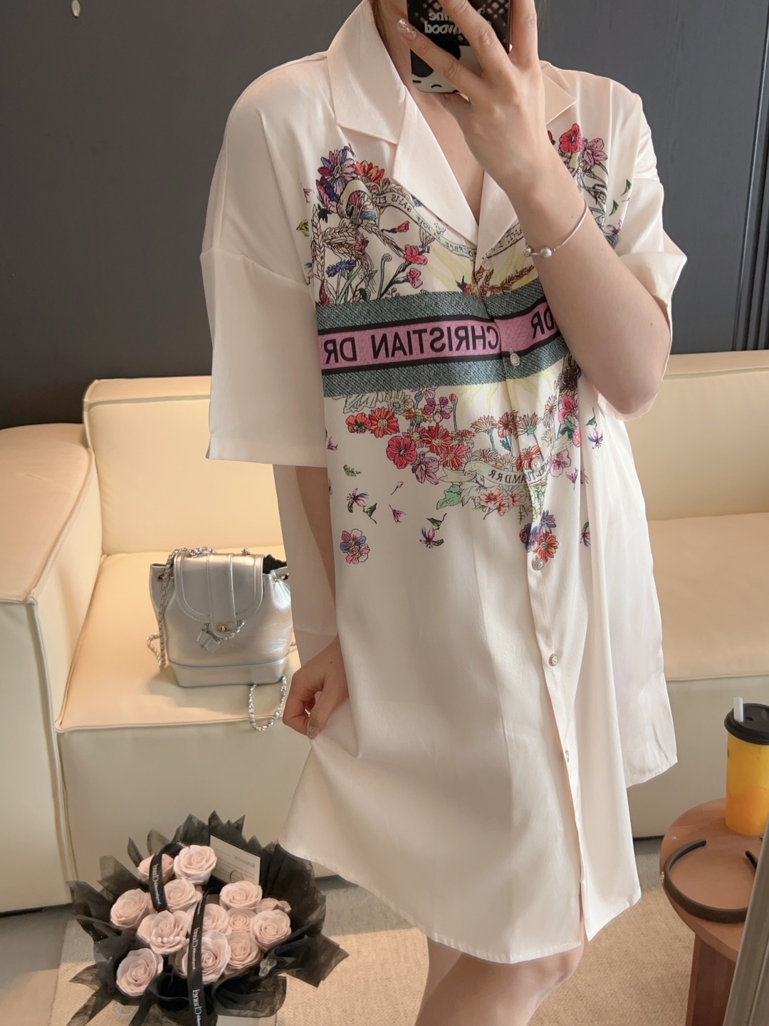 화려한 나비 셔츠 드레스