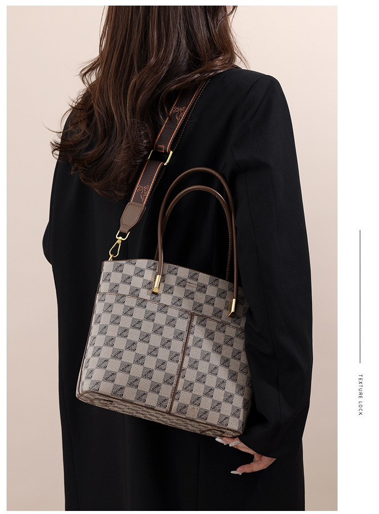 Single-shoulder bags, foreign trade women's bags, this year's popular small bags, women's bucket bags, fashionable and niche hand-held versatile crossbody bags undefined