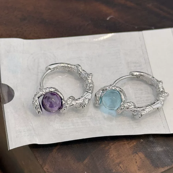 Dark Texture, Sweet and Cool Style, Snake-Like Design, High-End Niche Design, Ice-Clear Blue Round Beads, Minimalist Style Ear Cuffs and Earrings