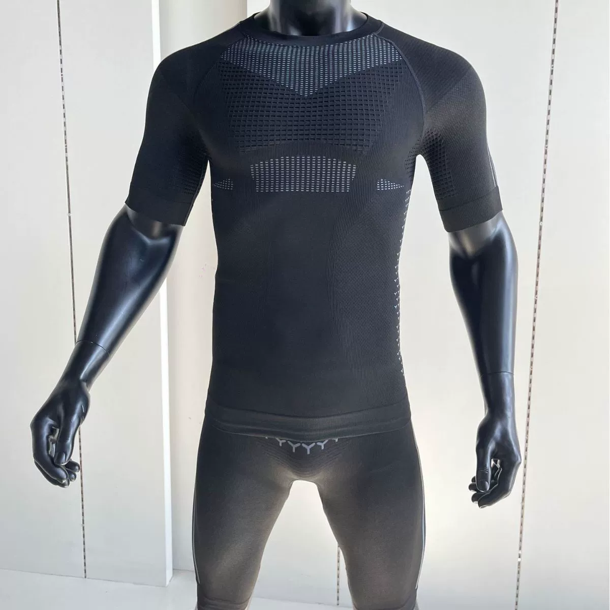 Однократный гид влажный влагопоглощающий пот компрессионный костюм марафон альпинизм фитнес-шорты с коротким рукавом набор эластичные