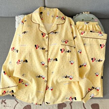 �羳�F؛��ϵ���cС����a˯��Ů���＾�L��ɐ����Sɫ�Ҿӷ����b