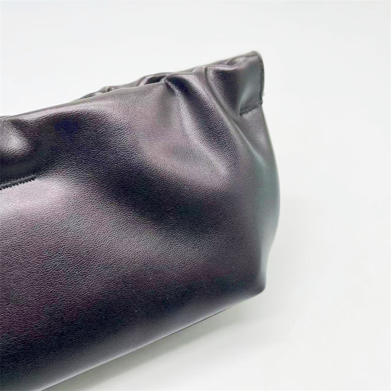 0e8a1301c3a1bc4e7a4e8f4170544f