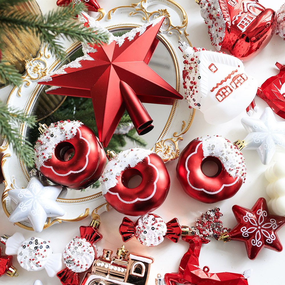 Bola de Navidad roja bola de plástico árbol estrella superior decoración del árbol de Navidad casa colgante donut PVC bola en caja