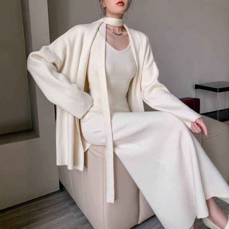 外贸高端针织毛衣三件套女2025秋冬新款坑条开衫背心阔腿裤套装|undefined