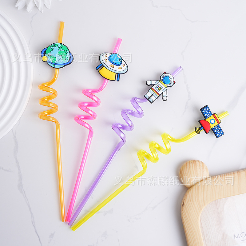 Transfronterizo Amazon dibujos animados forma paja creativa fiesta de cumpleaños decoración espiral curvado arte paja al por mayor