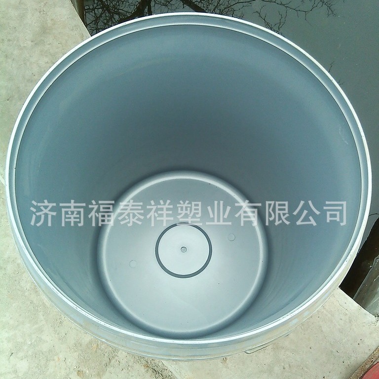 山东济南福泰祥农药包装桶供应厂家  润滑油桶 机油桶 塑制品加工