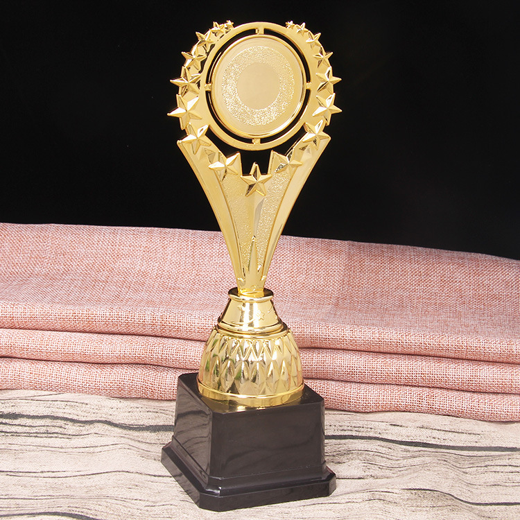 Nuevo modelo de trofeo 2024, trofeo pequeño de plástico personalizado con diseño de espiga de trigo, trofeo para reuniones deportivas infantiles, mini regalo empresarial.