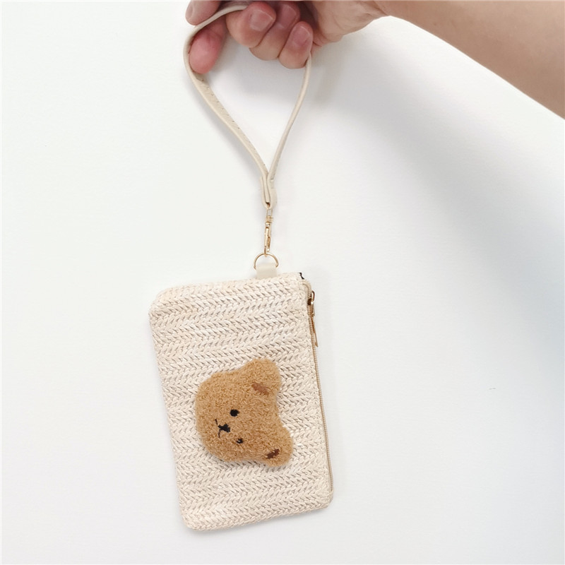 Straw wallet (21).jpg