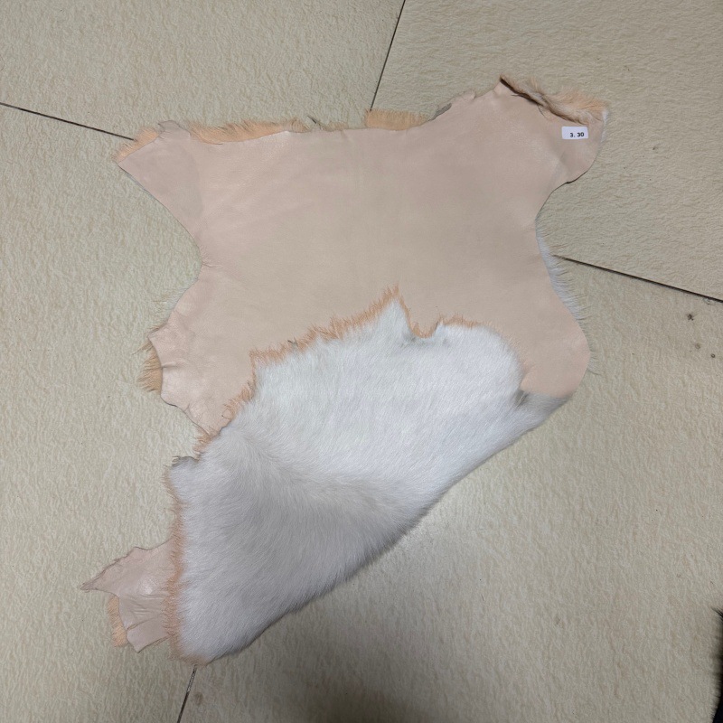 분홍색