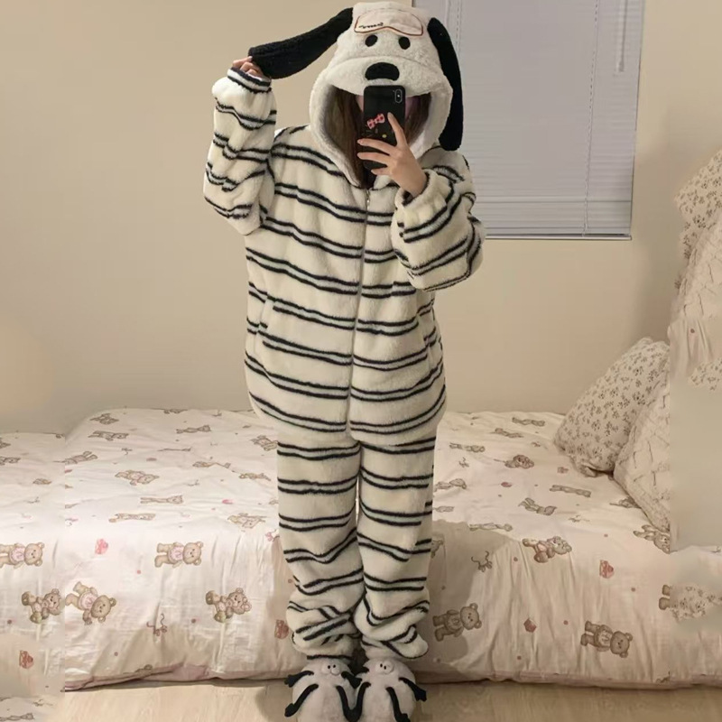 可爱卡通小狗连帽珊瑚绒睡衣女冬季2025法兰绒开衫长裤家居服套装|undefined