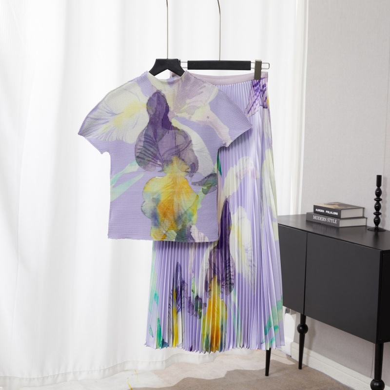 Women's Clothing Miyake pleated elegant slim T shirt plant flower pleated skirt two piece design niche fashion suit_voghion.com