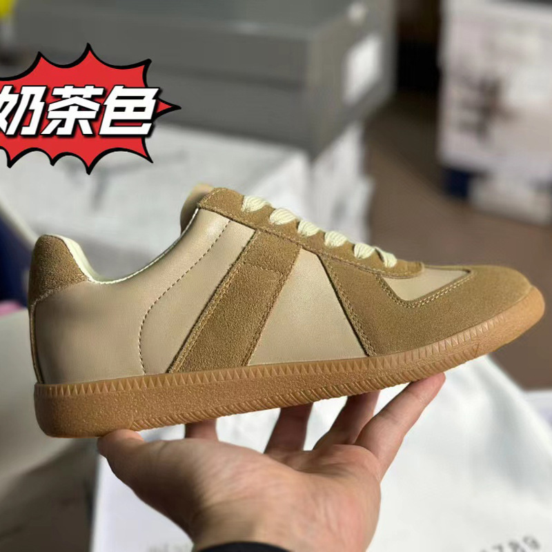 Zapatos de entrenamiento alemanes, zapatos blancos de cuero para mujer, zapatos deportivos casuales de tacón plano de todo fósforo, zapatos de entrenamiento alemanes MM6, zapatillas de deporte retro para hombre