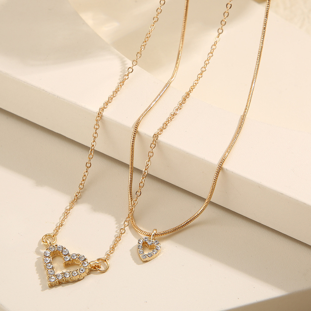 Stacked Double Layer Heart Pendant Necklace With Diamond Accents_voghion.com