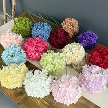 单支90片绣球仿真花浅绿色婚庆花材法式婚礼装饰花橱窗摆放假花