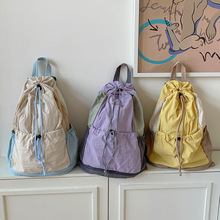 韩国小众ins设计背包女休闲轻便防水旅行登山双肩包男休闲简约