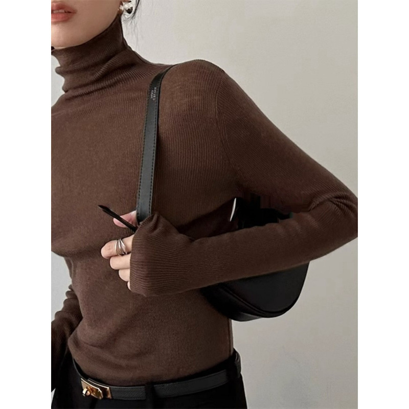 Vintage Coffee-Colored High-Neck Knitted Base Sweater for Women, Spring 2026, Slim-Fit Layered Top with Stylish Sweater
