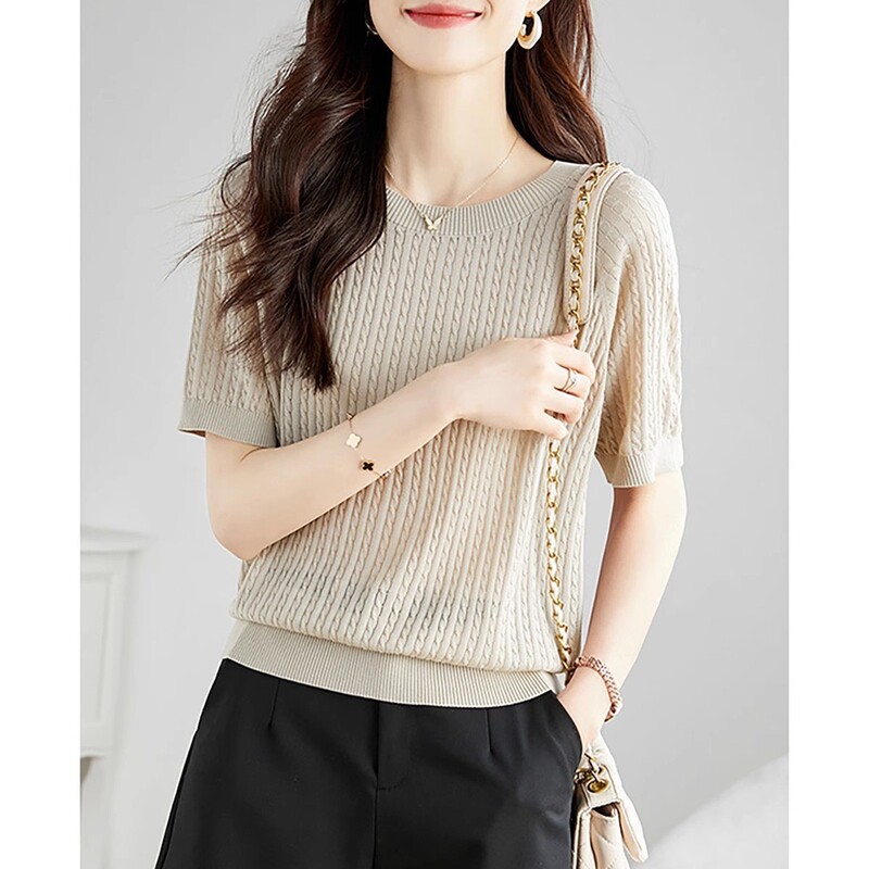 Summer Short-Sleeved T-Shirt for Women 2025 Round Neck Thin Ice Silk High-End French Short Knitwear Loose Top Summer Short-Sleeved T-Shirt for Women 2025 Round Neck Thin Ice Silk High-End French Short Knitwear Loose Top