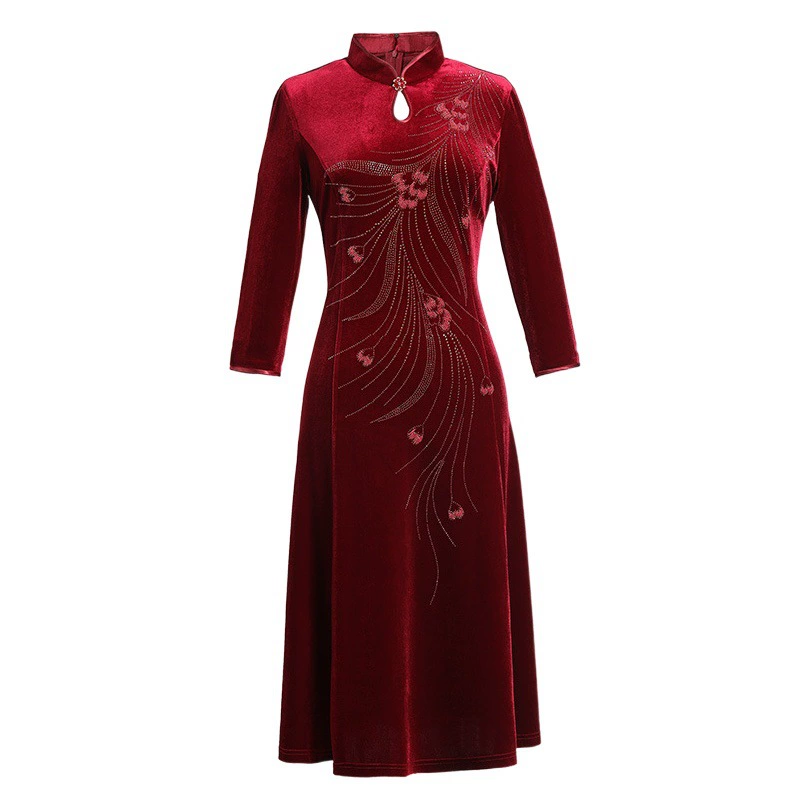 Новинка осени 2025: Элегантный вельветовый чонсам с воротником-стойкой для женщин среднего возраста, комфортный, приталенный, улучшенный крой