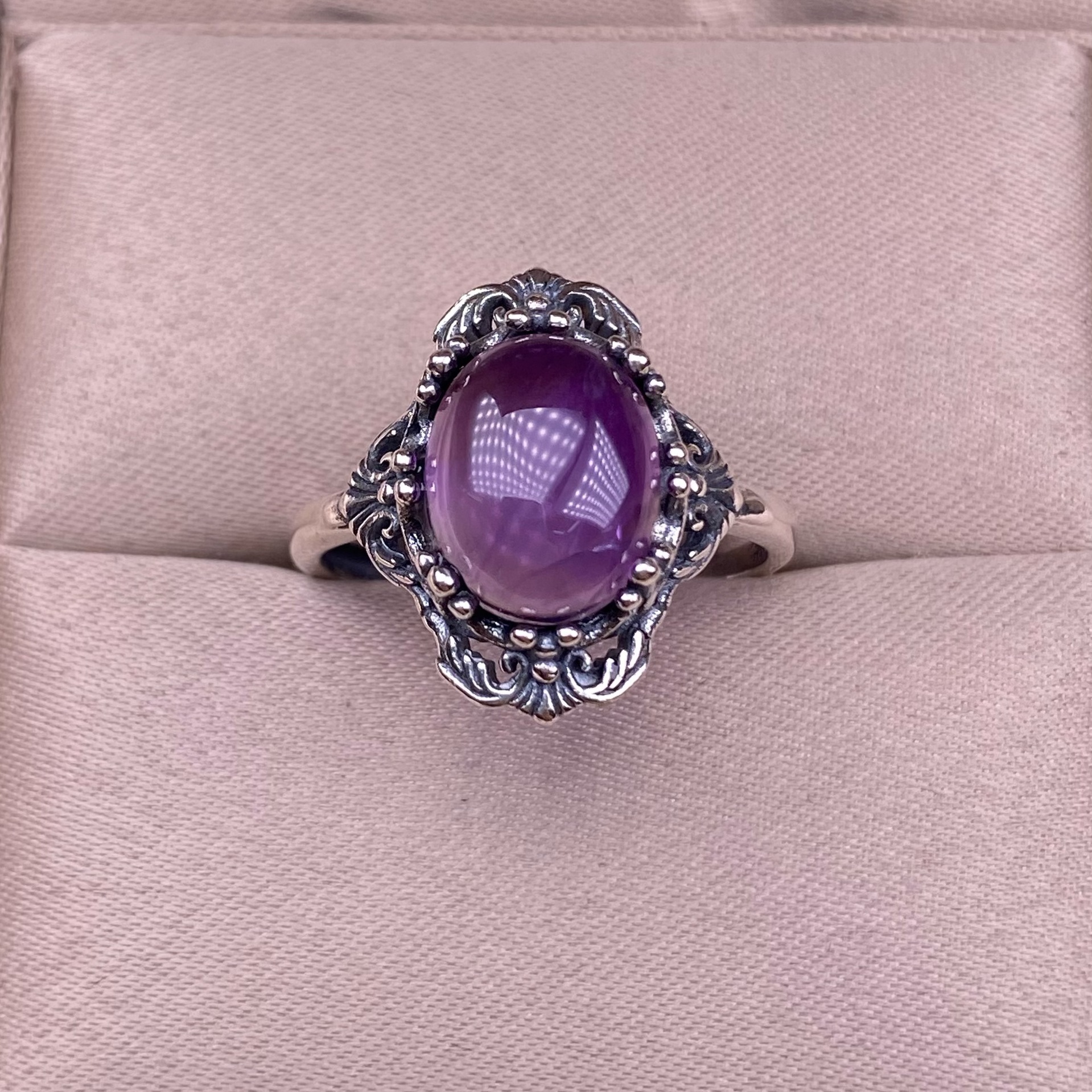 Bague vintage en argent thaï avec améthyste style népalais_voghion.com