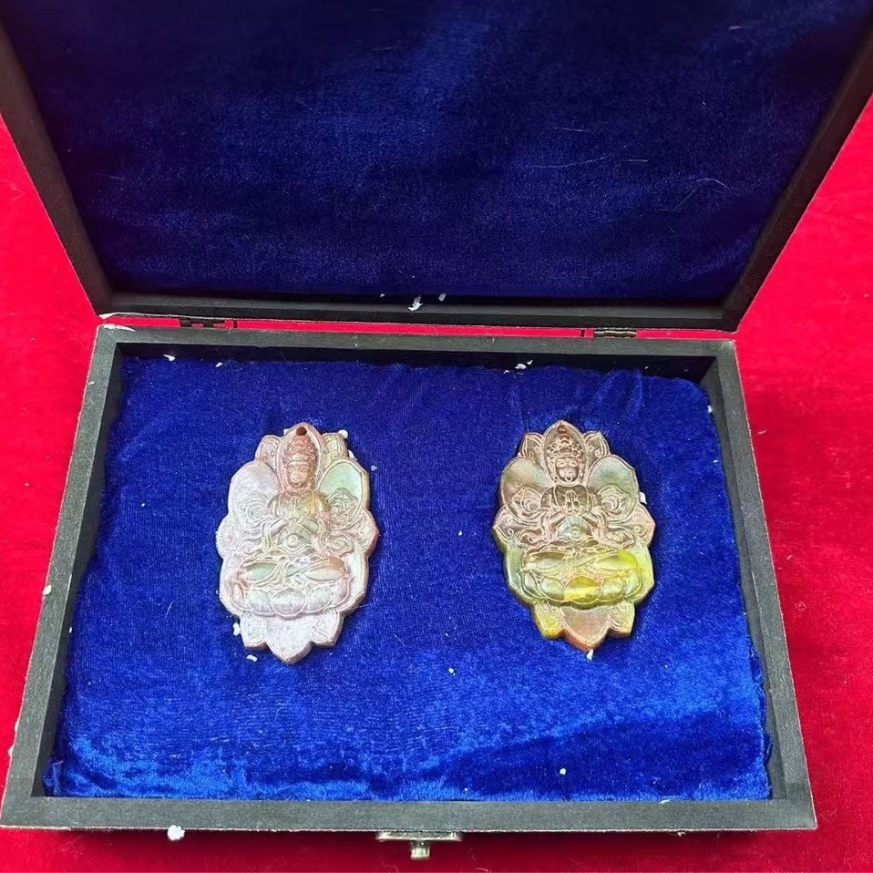 大量批发老岫玉古玩玉器捡漏做旧兽面镂空八卦古玉老玉挂件
