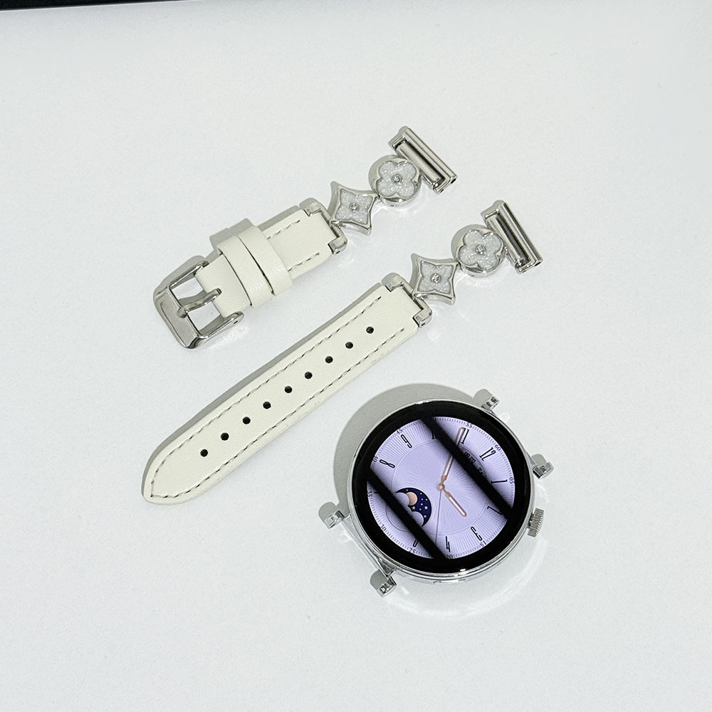 Suitable for Huawei Gt5/4 Watch Strap Watch4Gt3Pro New Gt Four-Leaf Clover Fashion Accessible Luxury Girls Wristband