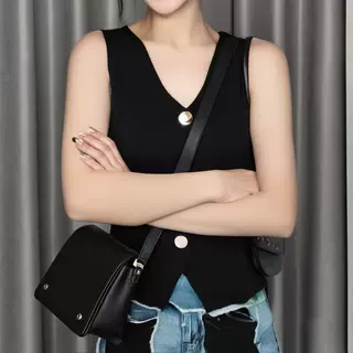 法式气质纯色V领单排扣针织衫背心夏季新款外穿坎肩无袖开衫上衣