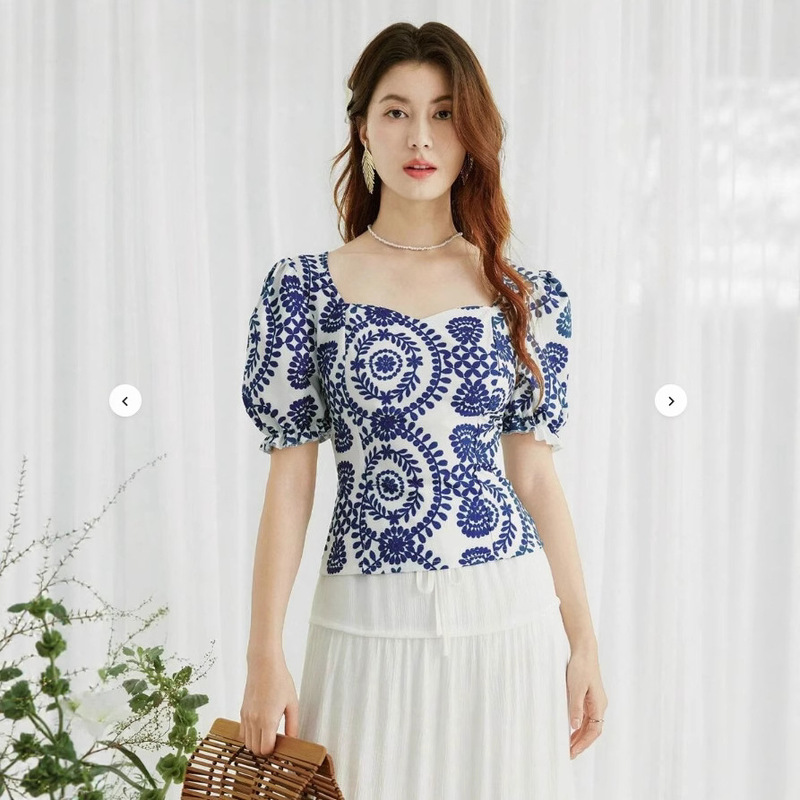 2025 New Cross-Border Summer Bohemian Floral Fashion Printed Square Neck Backless Shirt Short Sleeves