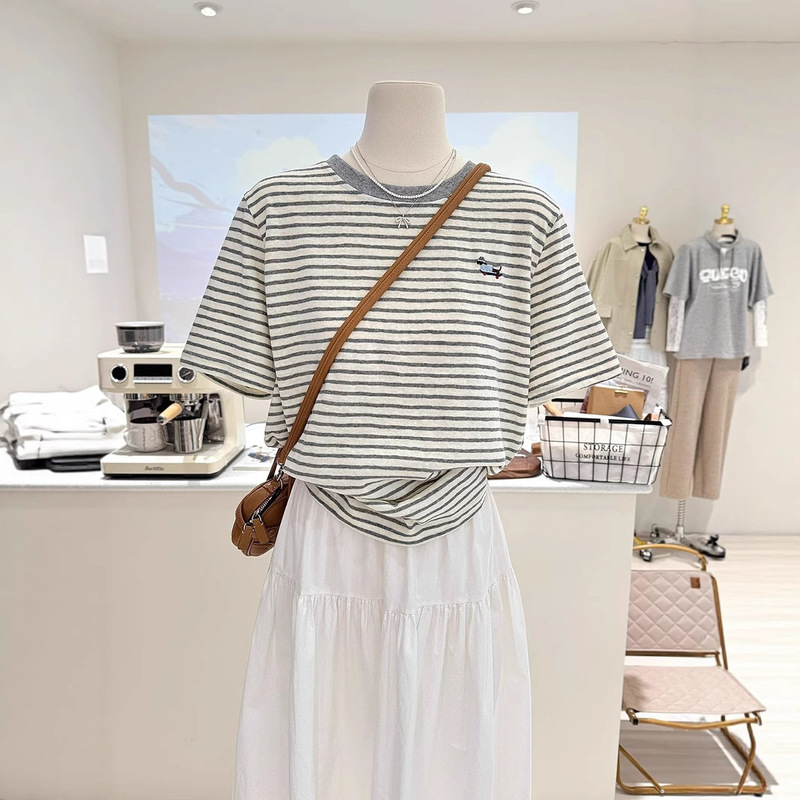 Original Quality 2026 Spring/Summer New Korean Style Dachshund Embroidery Striped Short-Sleeve Versatile T-Shirt Trendy Top Original Quality 2026 Spring/Summer New Korean Style Dachshund Embroidery Striped Short-Sleeve Versatile T-Shirt Trendy Top