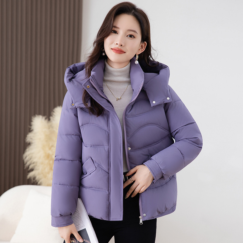 Invierno nuevo abrigo de algodón de pluma para mujeres corto grueso abrigo caliente abrigo de algodón de invierno de gran tamaño moda delgada tendencia extranjera