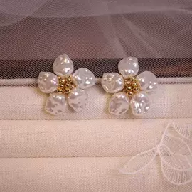 胸针;胸花;袖扣