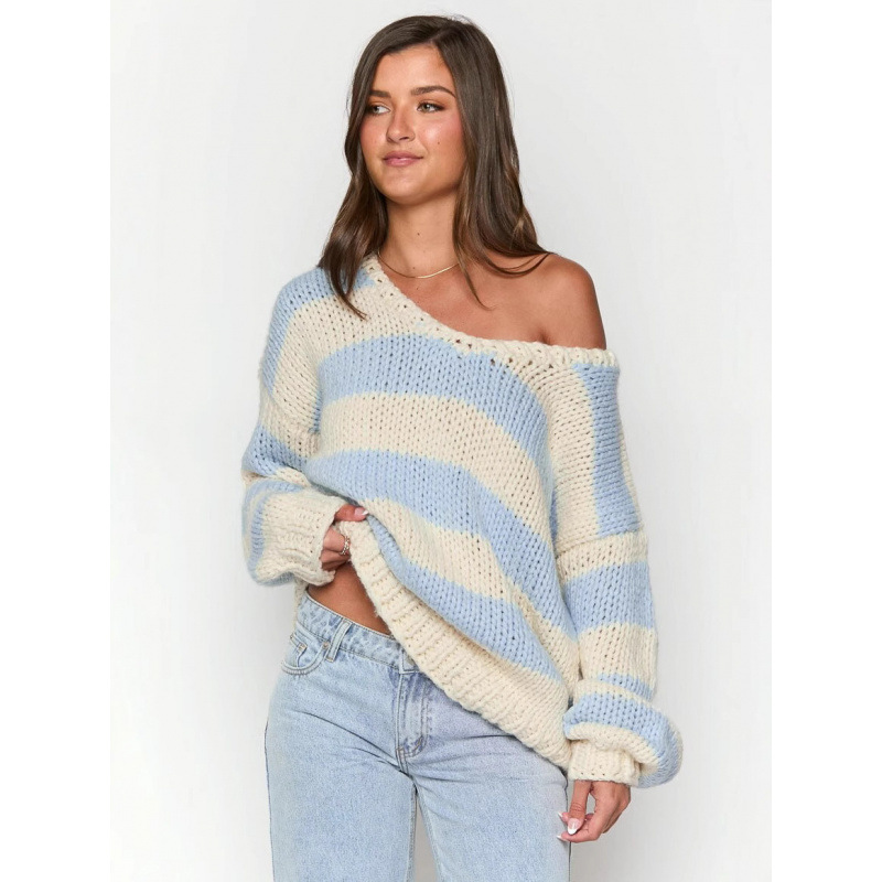 Pull ample en maille décontractée, épaules asymétriques, taille S, disponible en gros. Nombreux hauts rayés Pamine disponibles._voghion.com