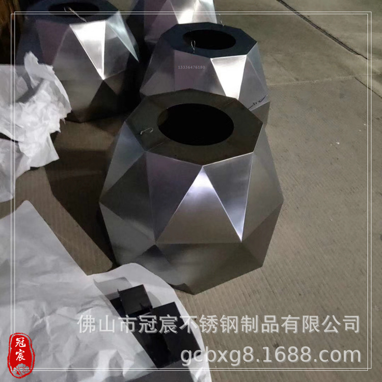厂家室内外不锈钢花钵创意几何成品花箱金属花盆铁艺烤漆花坛