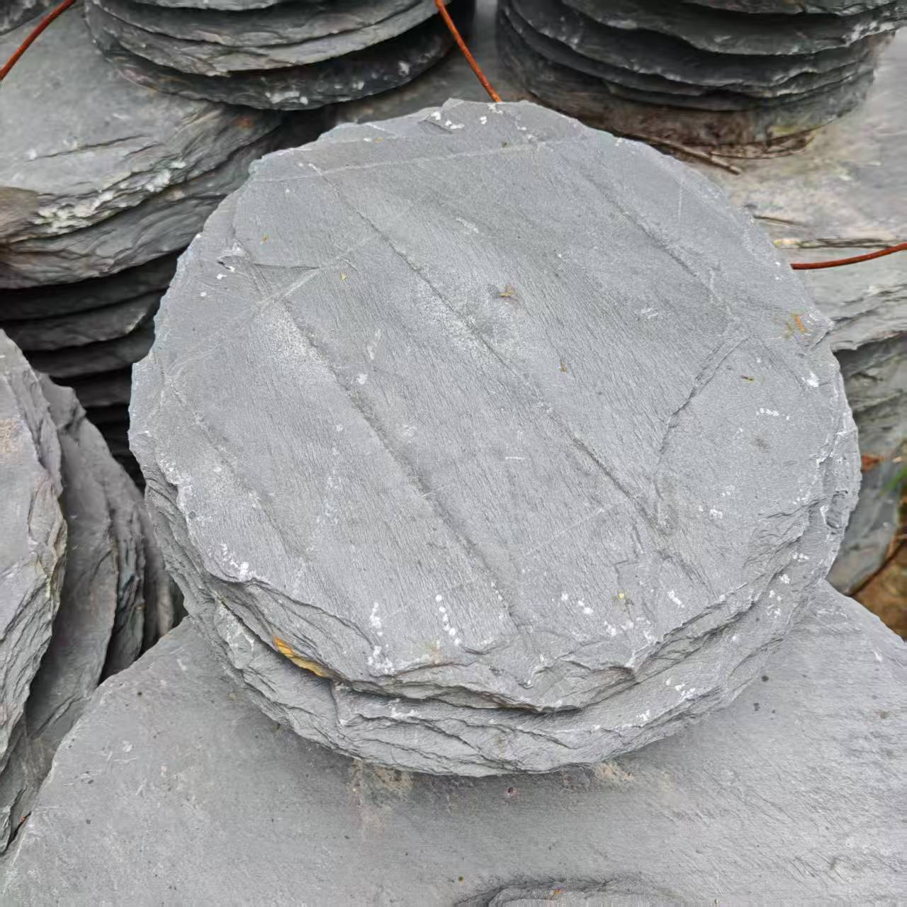 Round diameter 30cm, thickness about 3cm (no free shipping)