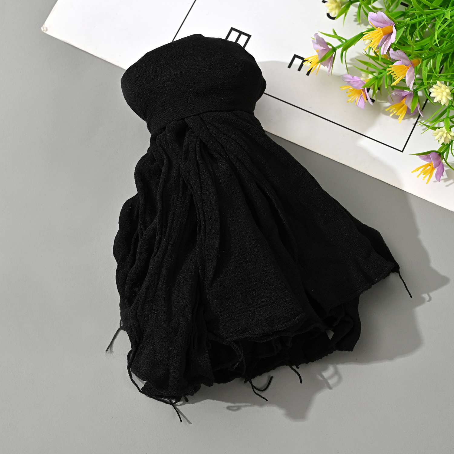 Плоский черный без узлов