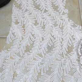 牛奶丝绣花服装刺绣花边服料大量现货厂家直销满服绣品蕾丝