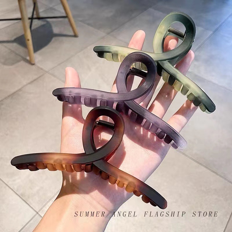 13cm Gradient Frosted Large Grab Clip Advanced Sense Temperament Hairpin Girl's Back of Head Hair Grab Plate Hair Shark Clip