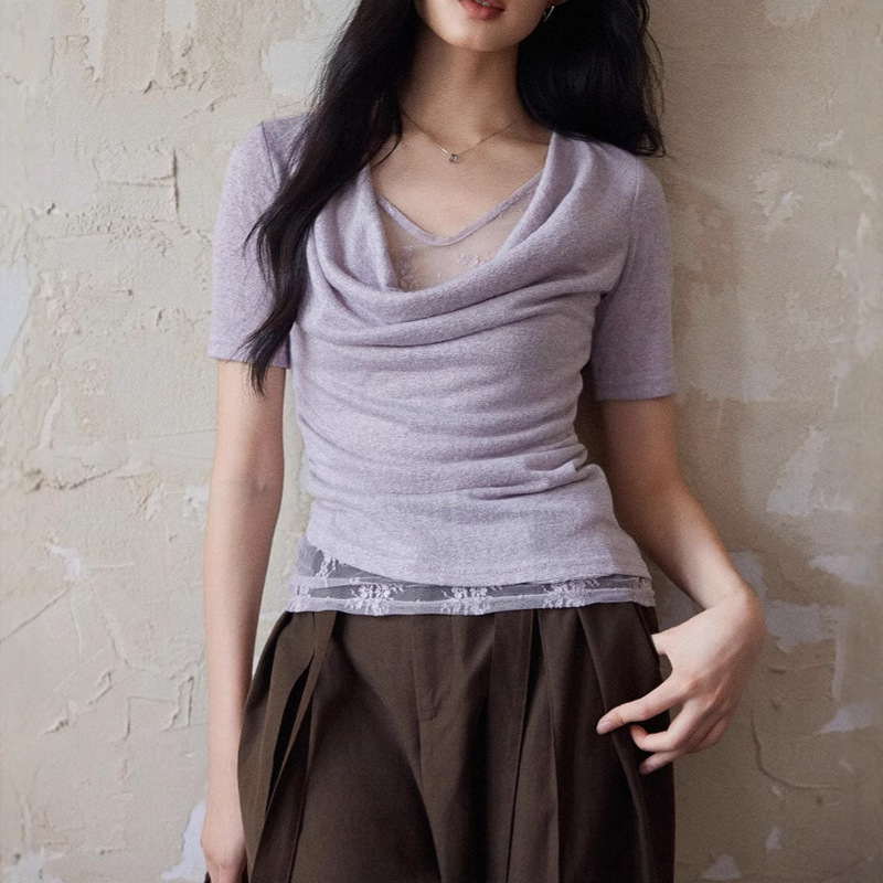 French Lace Knitted Ice Silk Short-Sleeved T-Shirt for Women in Summer, Unique, Super Nice, Beautiful and Beautiful Fake Two-Piece Swung Collar Top