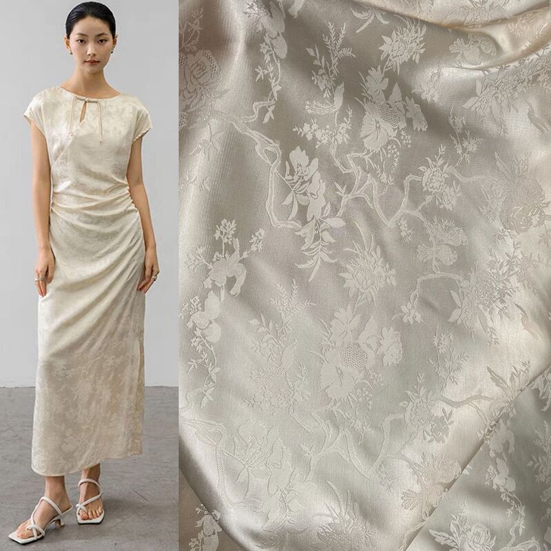 New rayon rayon flower and bird figure hollow flower Luo jacquard fabric National style dress shirt cheongsam fabric New rayon rayon flower and bird figure hollow flower Luo jacquard fabric National style dress shirt cheongsam fabric