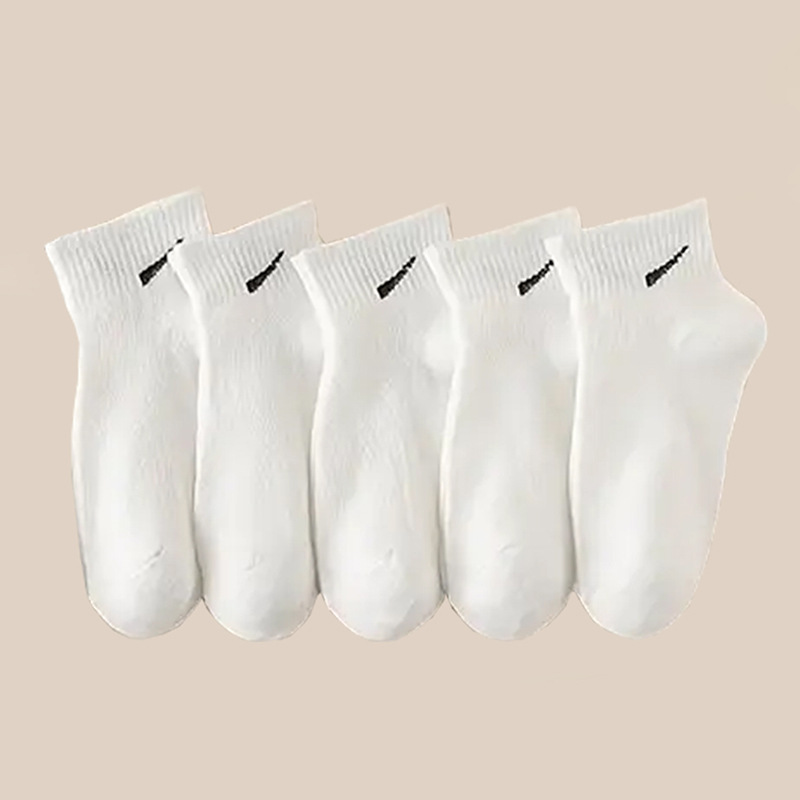 Nuevos productos transfronterizos Calcetines de verano para hombres Calcetines de barco Placa gris blanco y negro Calcetines invisibles de boca baja de corte bajo Calcetines finos de poliéster y algodón para hombres