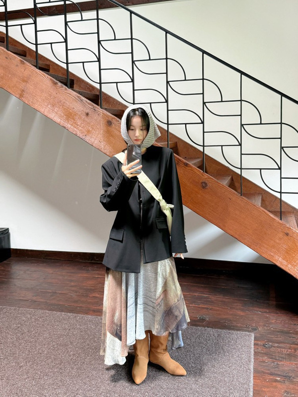 DIGM | 2025秋季极简高级感中山装圆领暗扣宽松西装外套女A09035|undefined