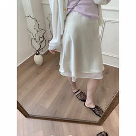 韩系 缎面 中裙光泽感半裙女春夏季新款高腰显瘦双层拼接字鱼尾裙