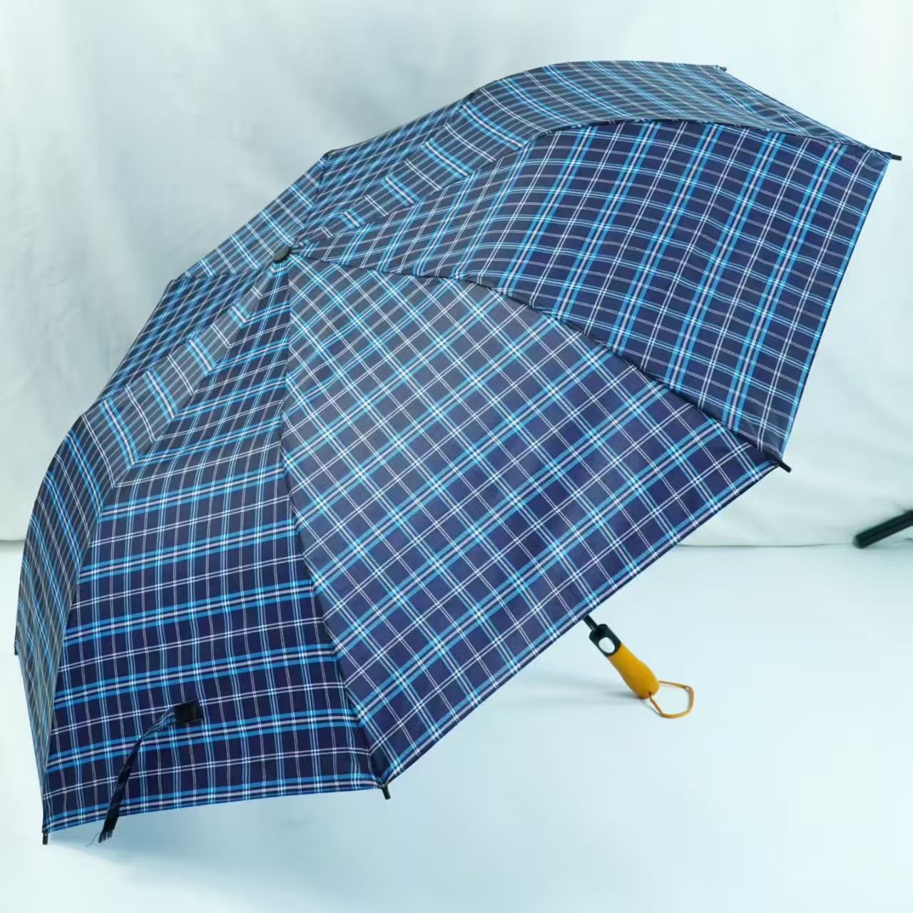 两折格子伞4