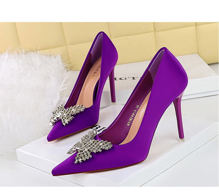 High heels Satin light mouth pointed metal rhinestone bow single shoe women's high heels_voghion.com