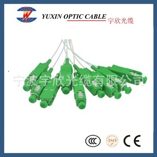Manufacturers Supply a Large Amount of Steel Pipe Type Splitter 1 * 2 Sc / Upc 1m G657A1 Fiber Optic