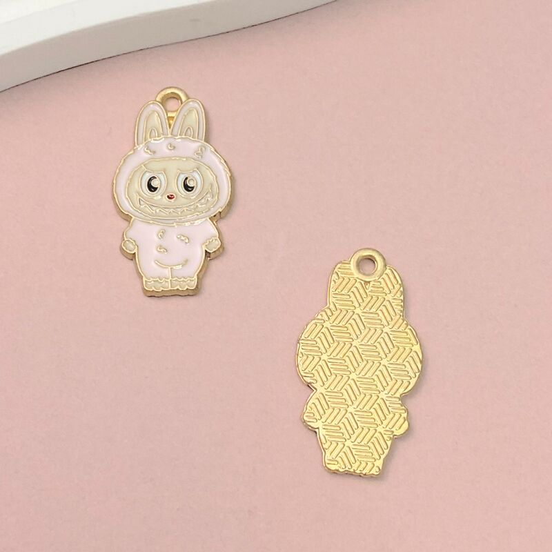 漫画ラブブ合金ペンダントアニメ合金オイルドリップジュエリーアクセサリー DIY イヤリングブレスレットキーホルダーペンダント|undefined