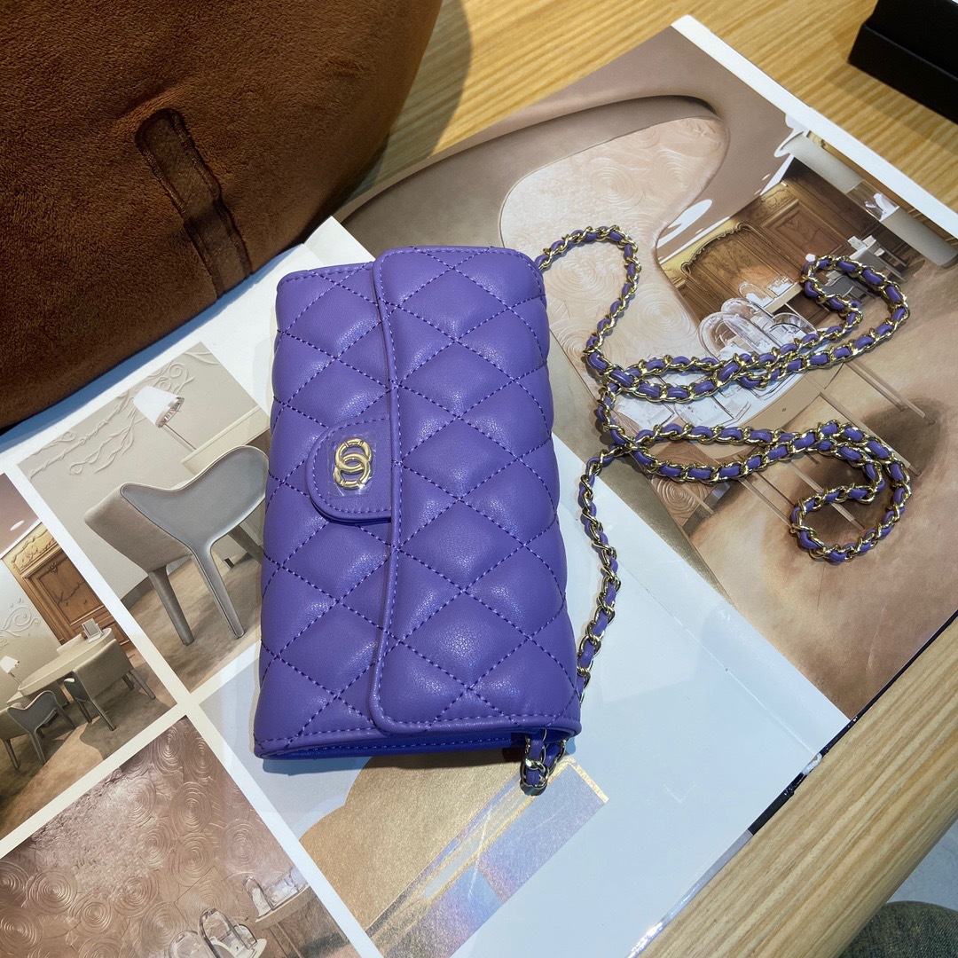 큰 보라색은 휴대폰을 보관하고 수집하여 선물로 줄 수 있습니다.